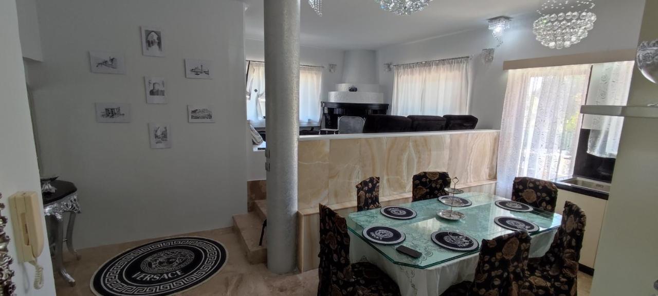 Ixian House Apartment Zewnętrze zdjęcie